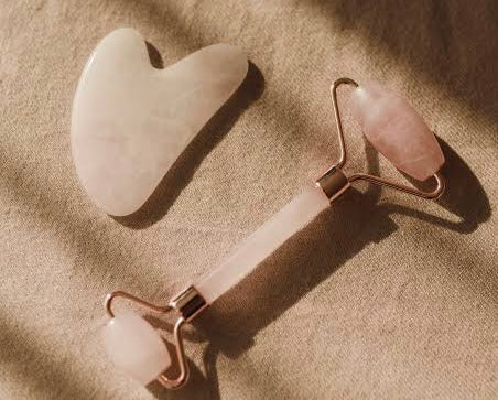 Does Gua Sha Work? Examining the Science Behind the Popular Facial Treatment and How You can use it with Your Superfood Moisturiser